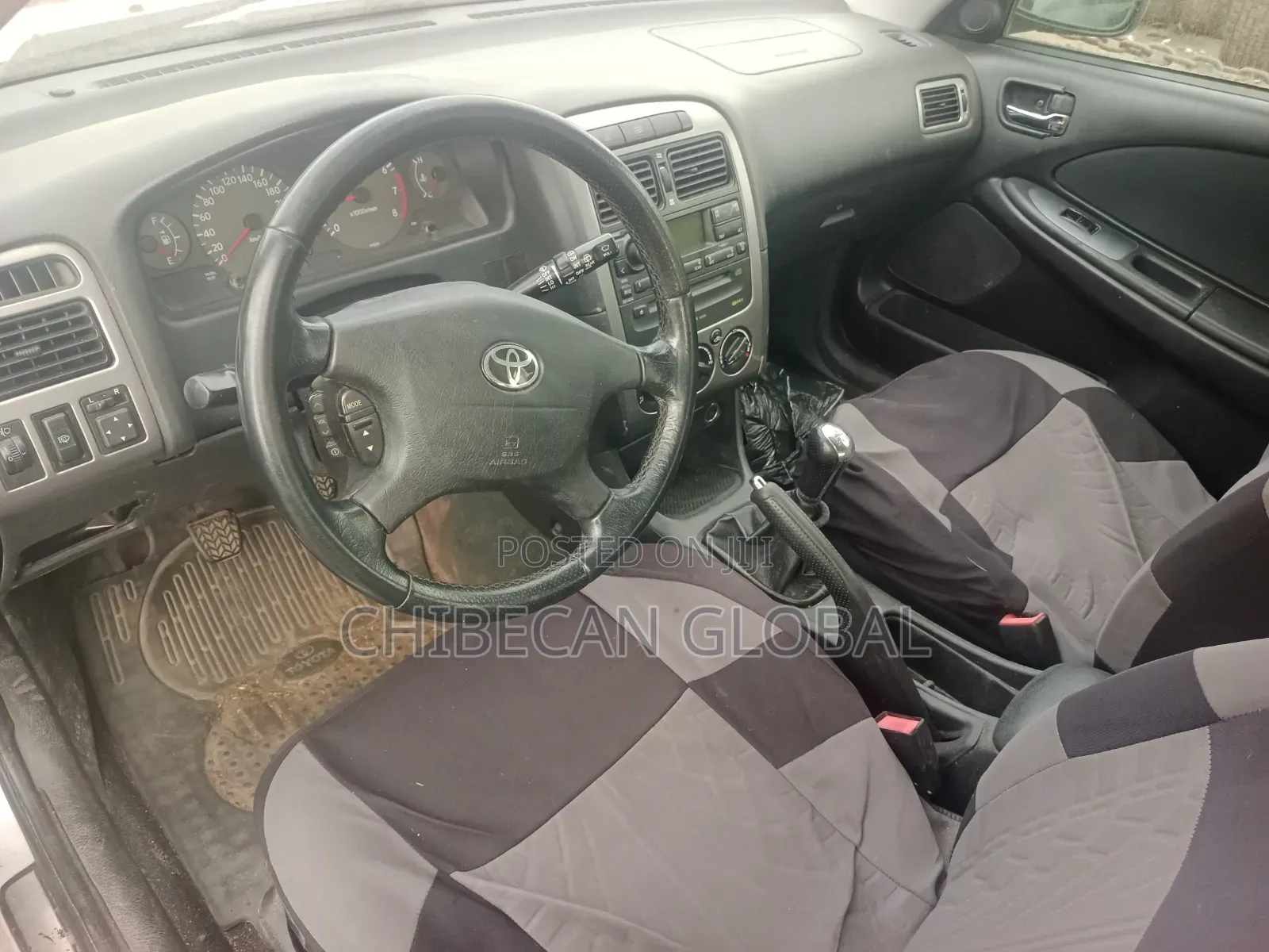 Toyota Avensis 2003 Silver