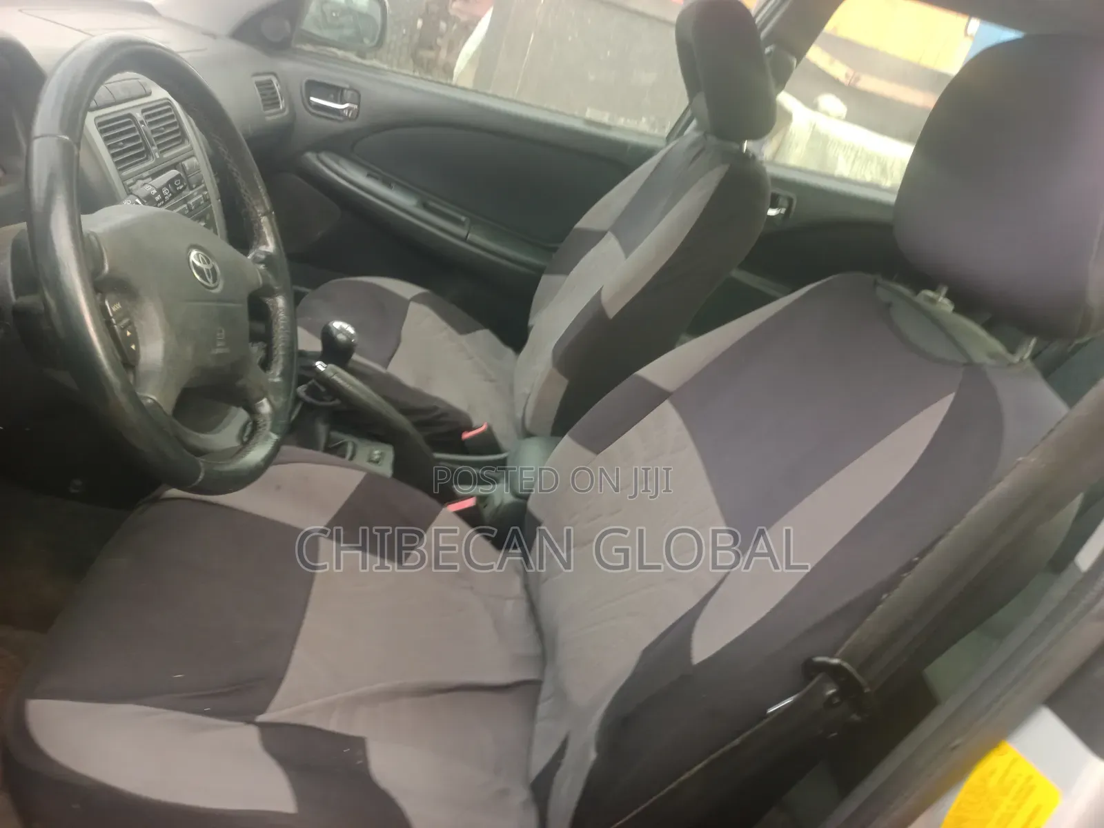 Toyota Avensis 2003 Silver