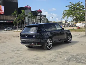 Land Rover Range Rover Vogue 2023 Brown