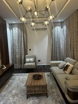 Luxury Shortlet Apartment Available
