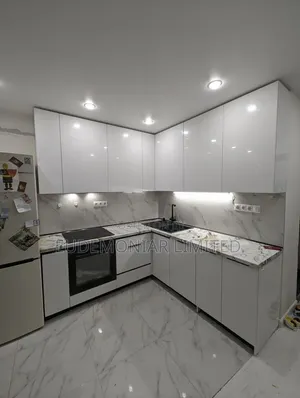 A Fresh Approach to Kitchen Spaces