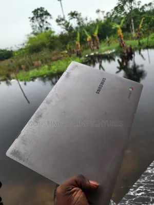 Laptop Samsung Chromebook Pro 4GB Intel Celeron eMMC 32GB