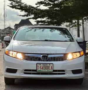 Honda Civic 2012 White
