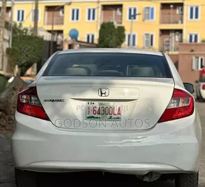 Honda Civic 2012 White