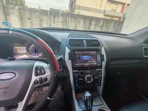 Ford Explorer 2012 Black