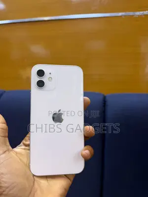 Apple iPhone 12 128 GB White