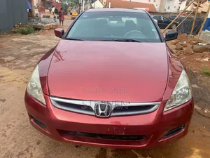Honda Accord 2005 Red