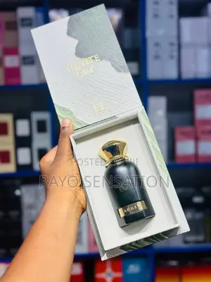 Ignite Oud by Ahmed Al Maghribi – Luxurious & Powerful Oud Fragrance