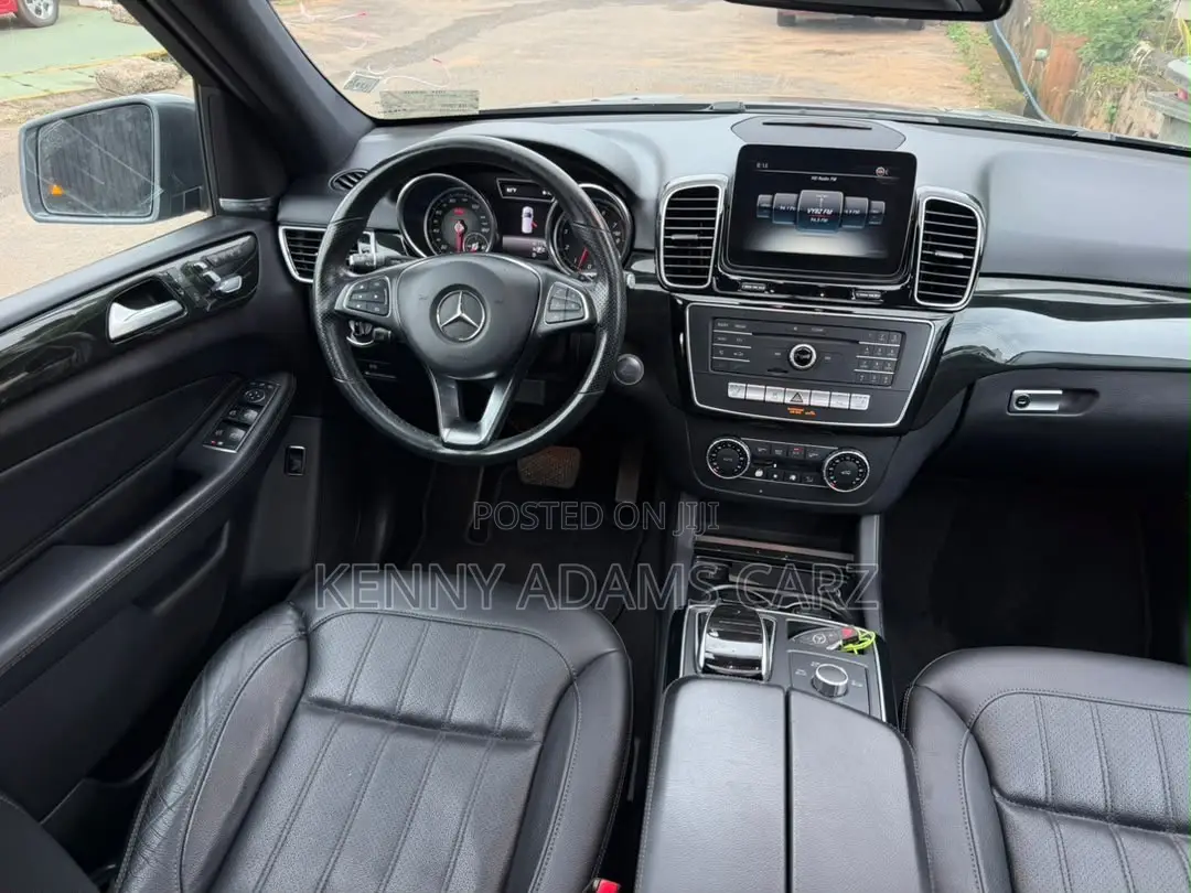 Mercedes-Benz GLE-Class 2017 Gray
