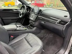 Mercedes-Benz GLE-Class 2017 Gray