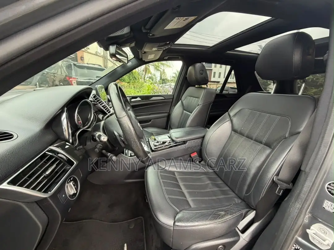 Mercedes-Benz GLE-Class 2017 Gray