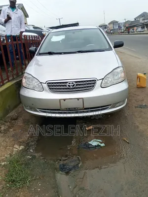 Toyota Corolla 2004 Silver