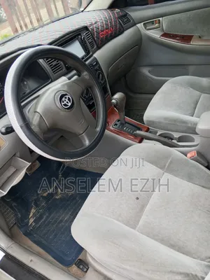 Toyota Corolla 2004 Silver