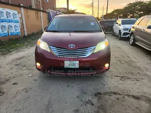 Toyota Sienna Limited 7 Passenger 2012 Red