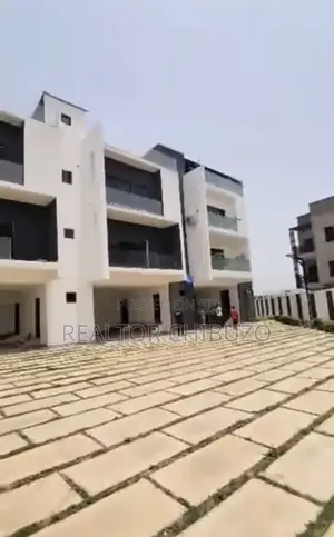 Furnished 3bdrm Duplex in Mabushi for sale