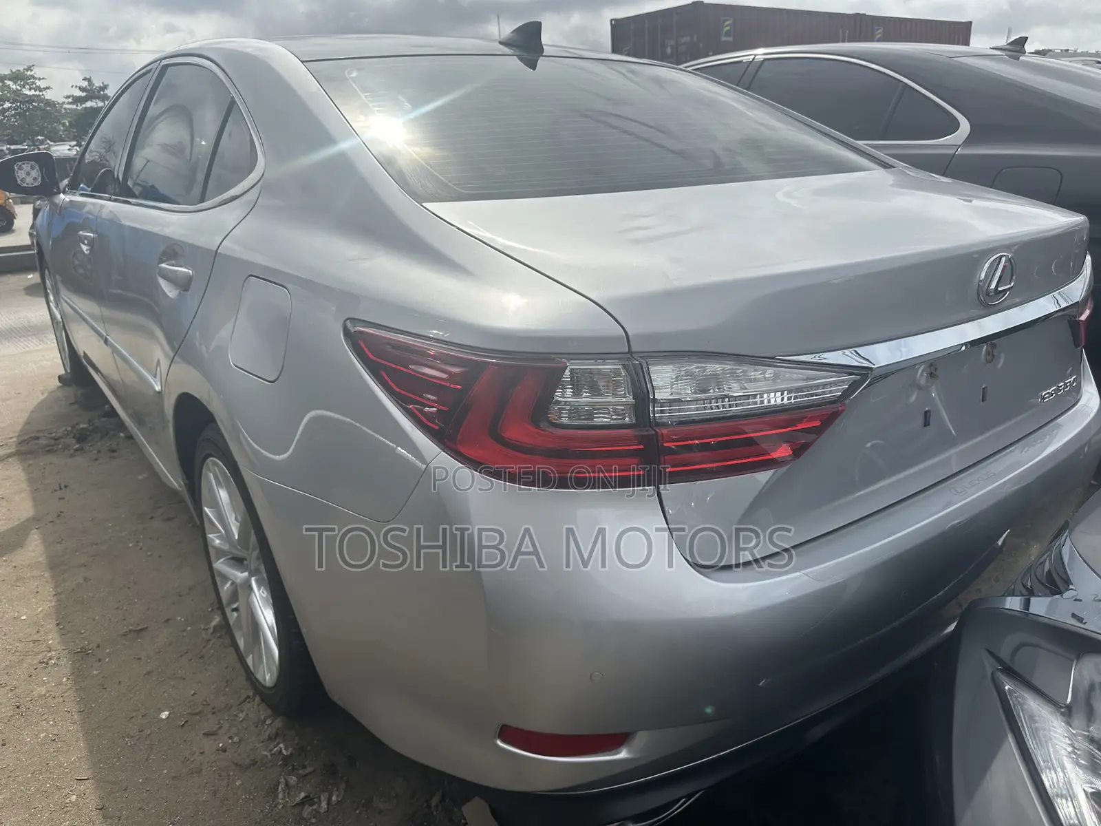Lexus ES 2015 Silver