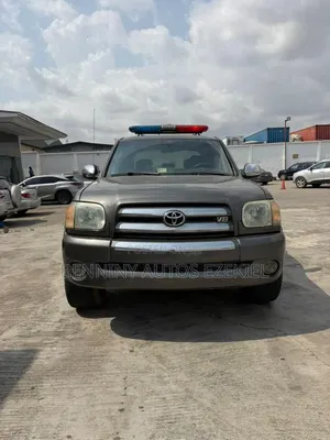 Toyota Tundra Double Cab 4x4 SR5 5.7L Long Bed 2008 Gray