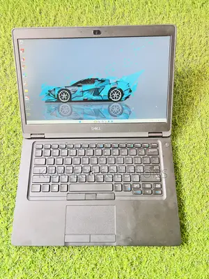 Laptop Dell Latitude 5490 16GB Intel Core i7 SSD 256GB