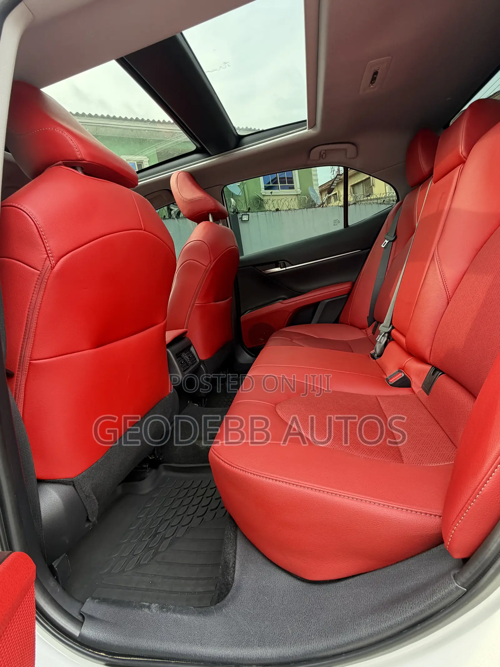 Toyota Camry 2022 White