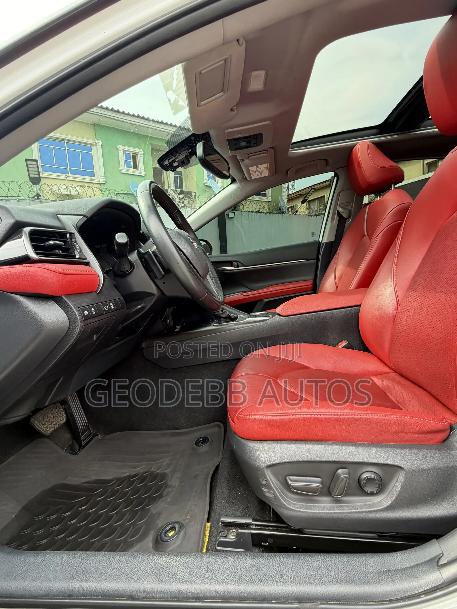 Toyota Camry 2022 White