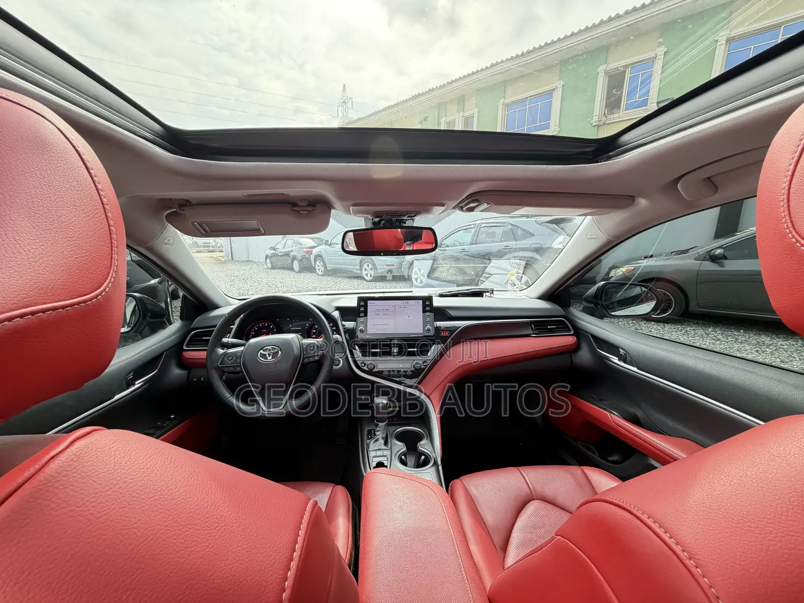 Toyota Camry 2022 White