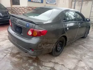 Toyota Corolla 2009 Black