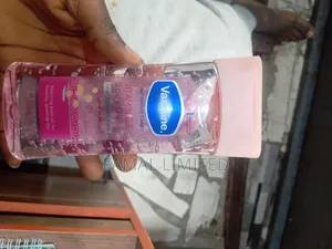 Vaseline Body Oil