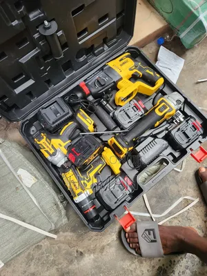 Battery Cutting Machine