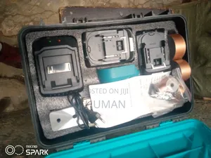 Battery Hitting Machine