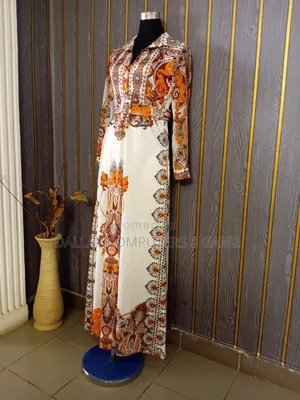 Flay Multi-Coloured Gown With Belt.