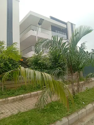 6bdrm Duplex in Katampe Extension for sale