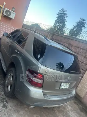 Mercedes-Benz M Class 2008 Gold