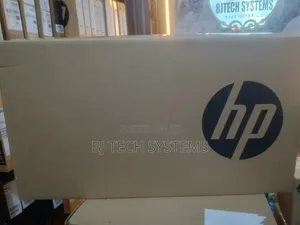 New Laptop HP 250 G10 8GB Intel Core i5 SSD 512GB
