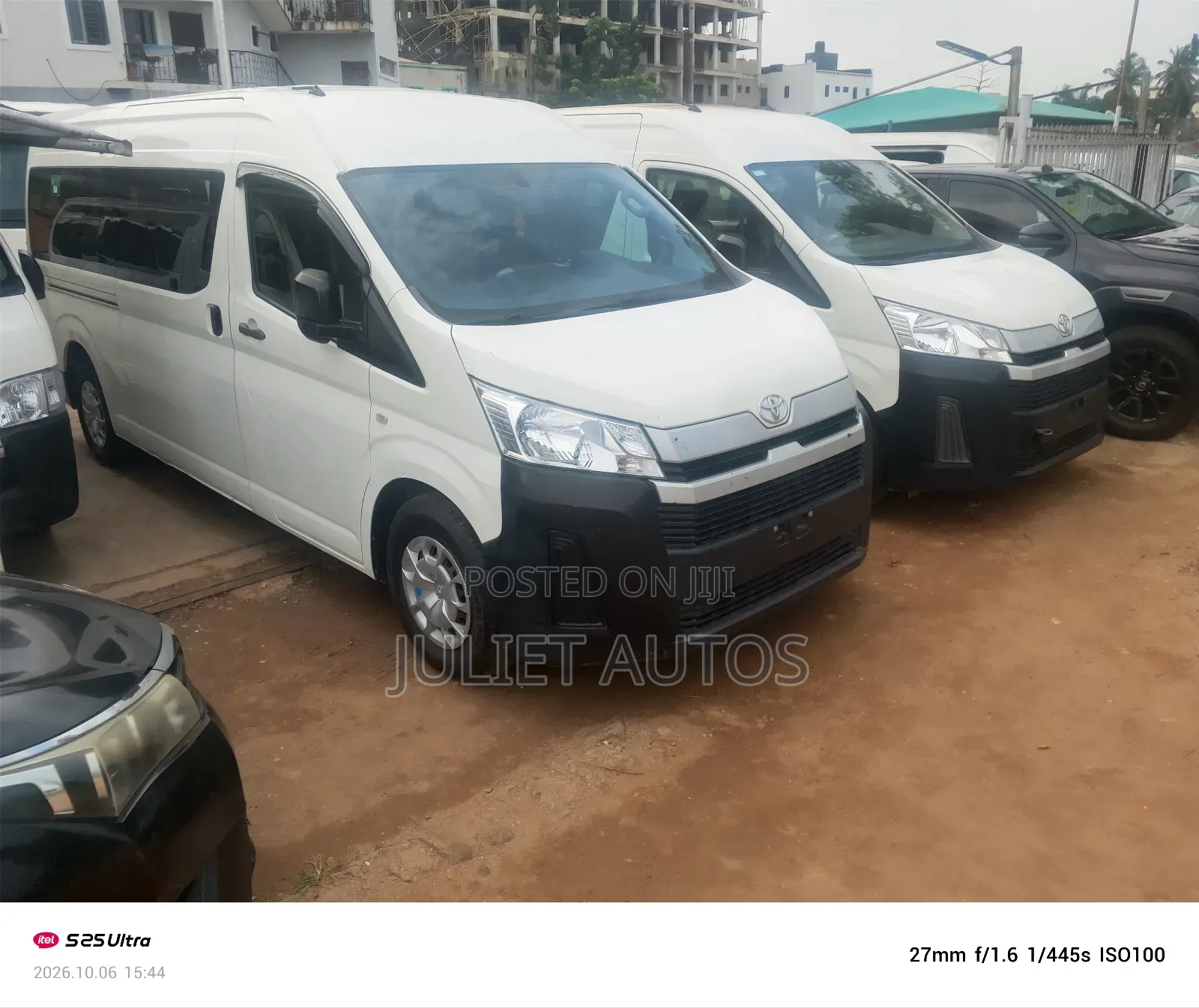 Toyota HiAce 2021 White