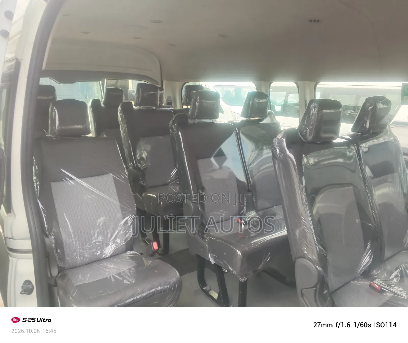 Toyota HiAce 2021 White