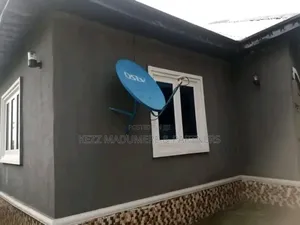 3bdrm Bungalow in Off Int'L Stadium Rd for sale