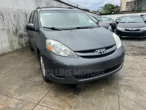 Toyota Sienna 2007 Gray