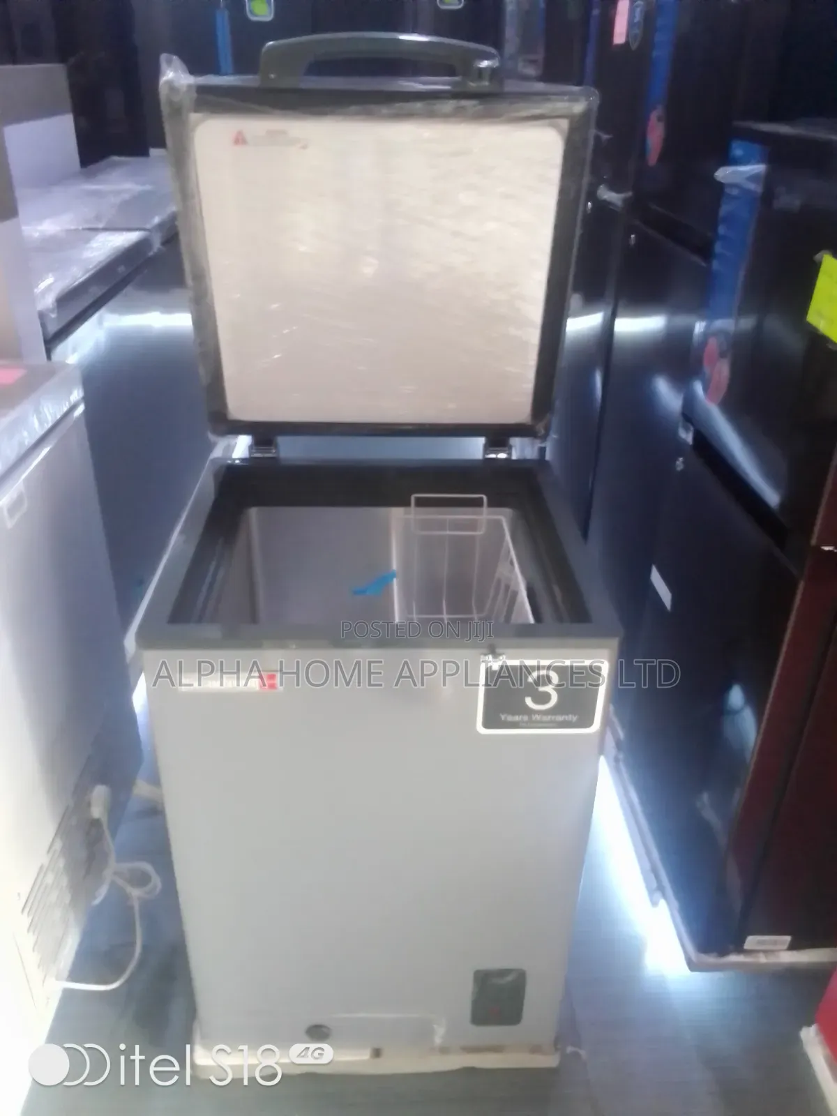 Scanfrost Chest Freezer 100L Silver Color