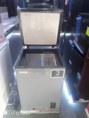 Scanfrost Chest Freezer 100L Silver Color