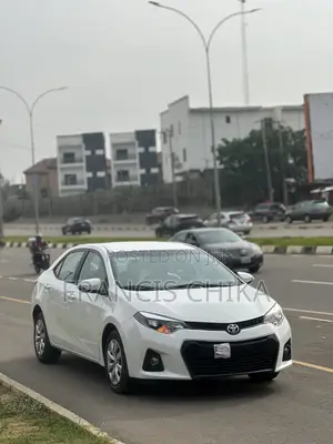 Toyota Corolla 2017 White