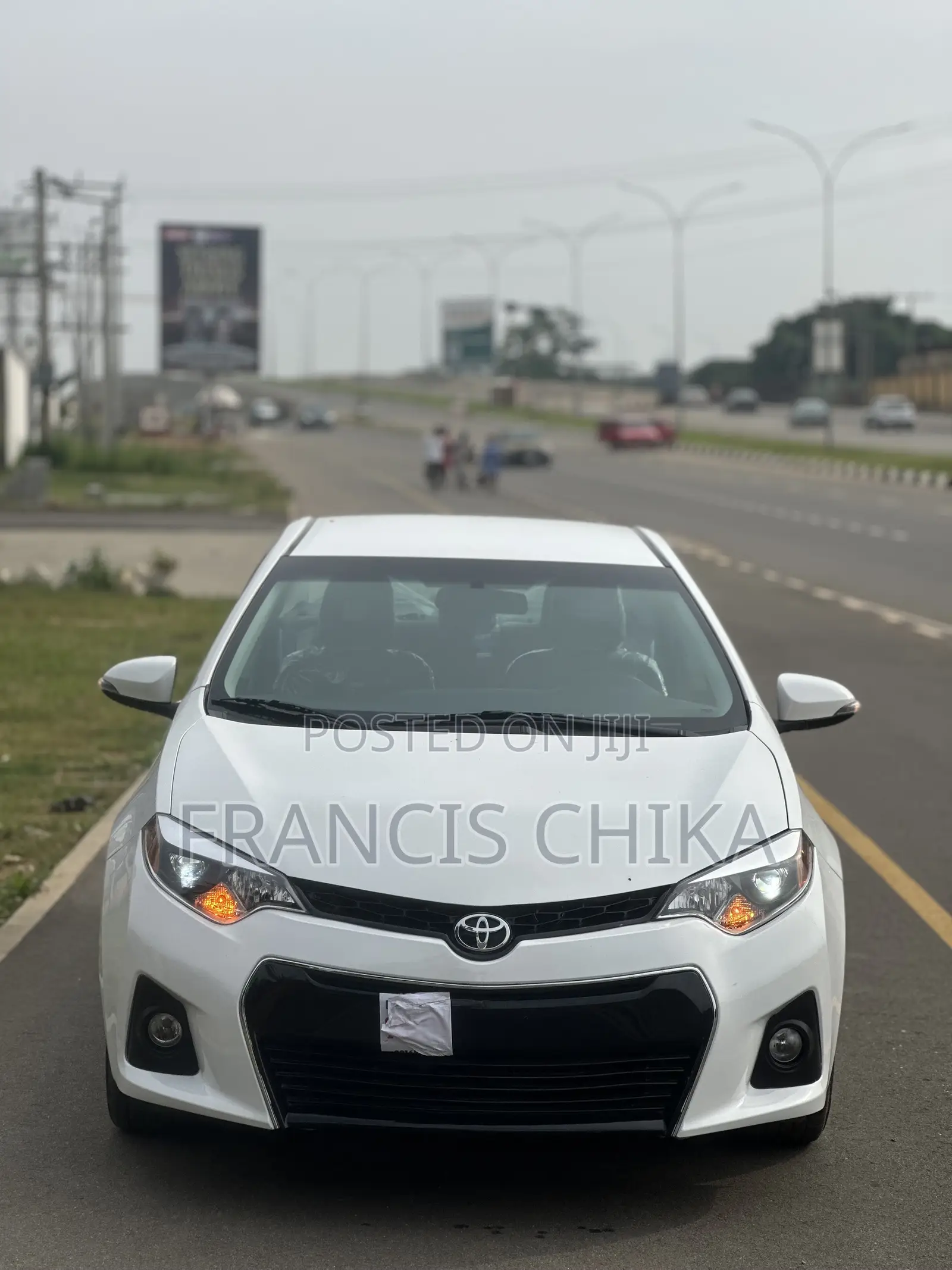 Toyota Corolla 2017 White