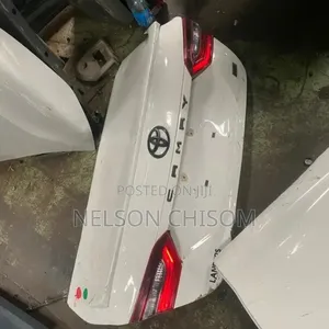 Complete Boot Camry 2018