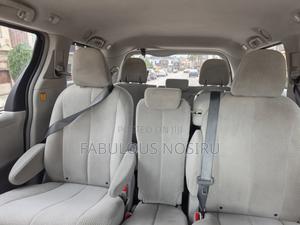 Toyota Sienna LE 8 Passenger 2012 Gray