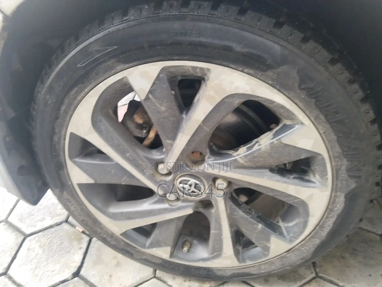 Toyota Corolla 2017 Silver