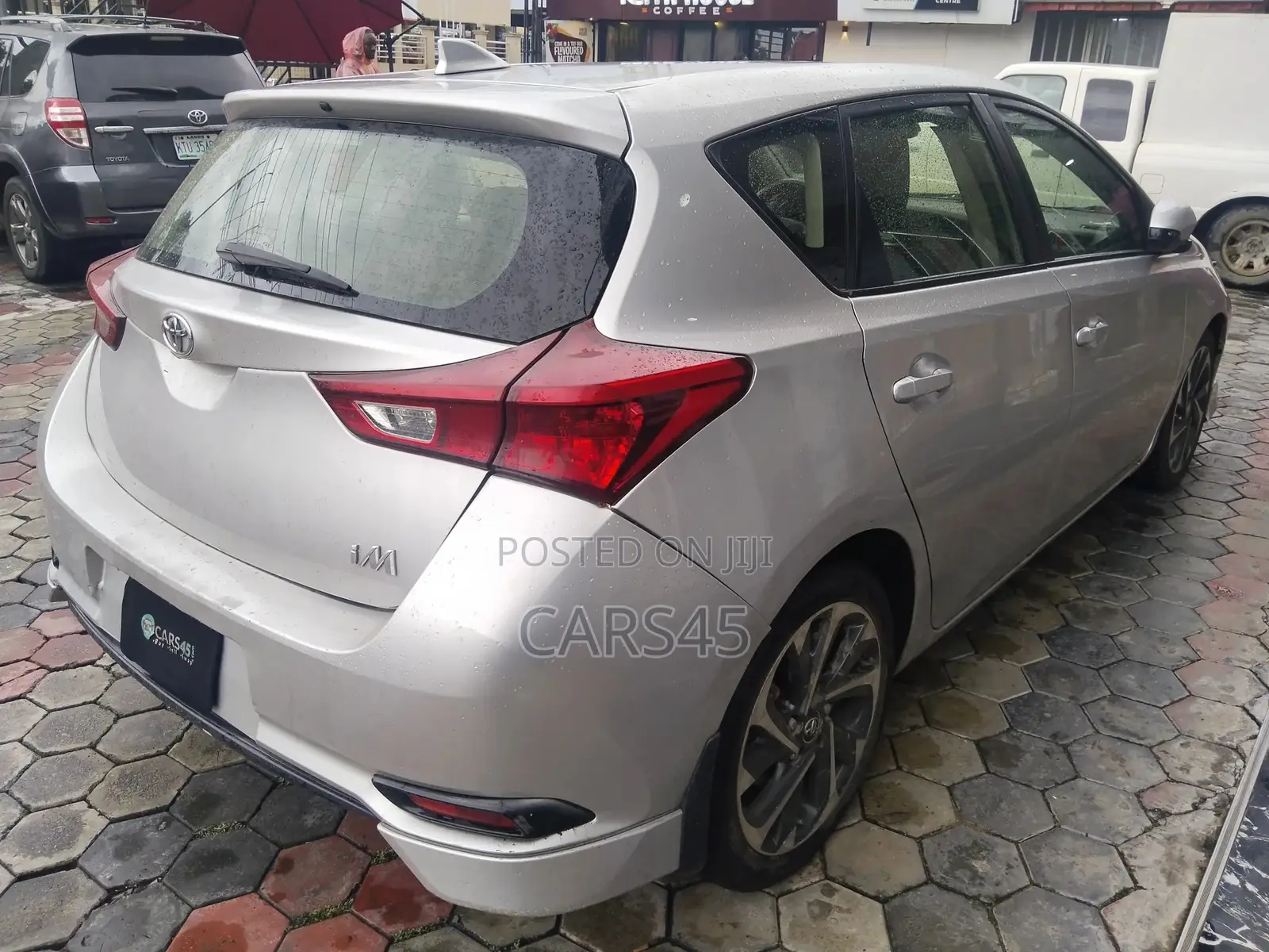 Toyota Corolla 2017 Silver
