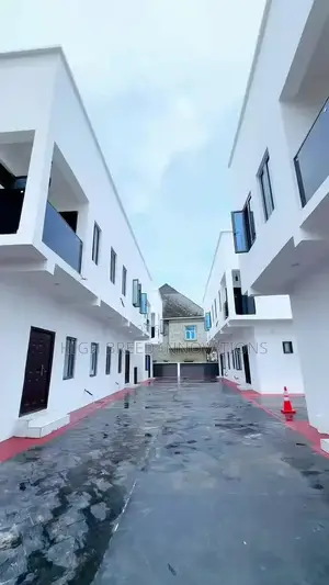 4bdrm Duplex in Seaside Estate, Ajah for rent