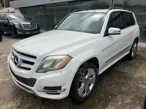 Mercedes-Benz GLK-Class 350 4MATIC 2014 White