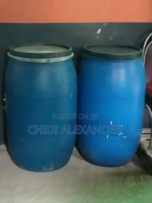 225kg Plastic Drums With Metal Ring Available