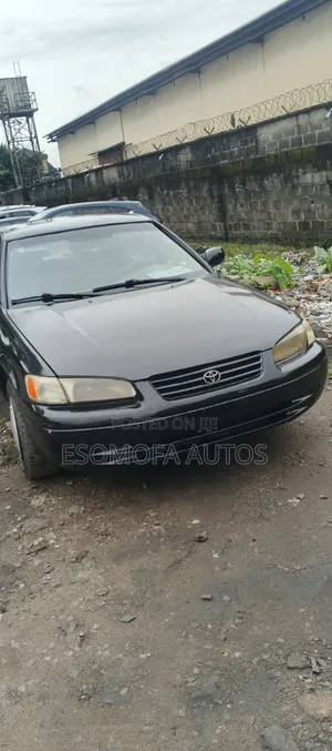 Toyota Camry Automatic 1999 Black