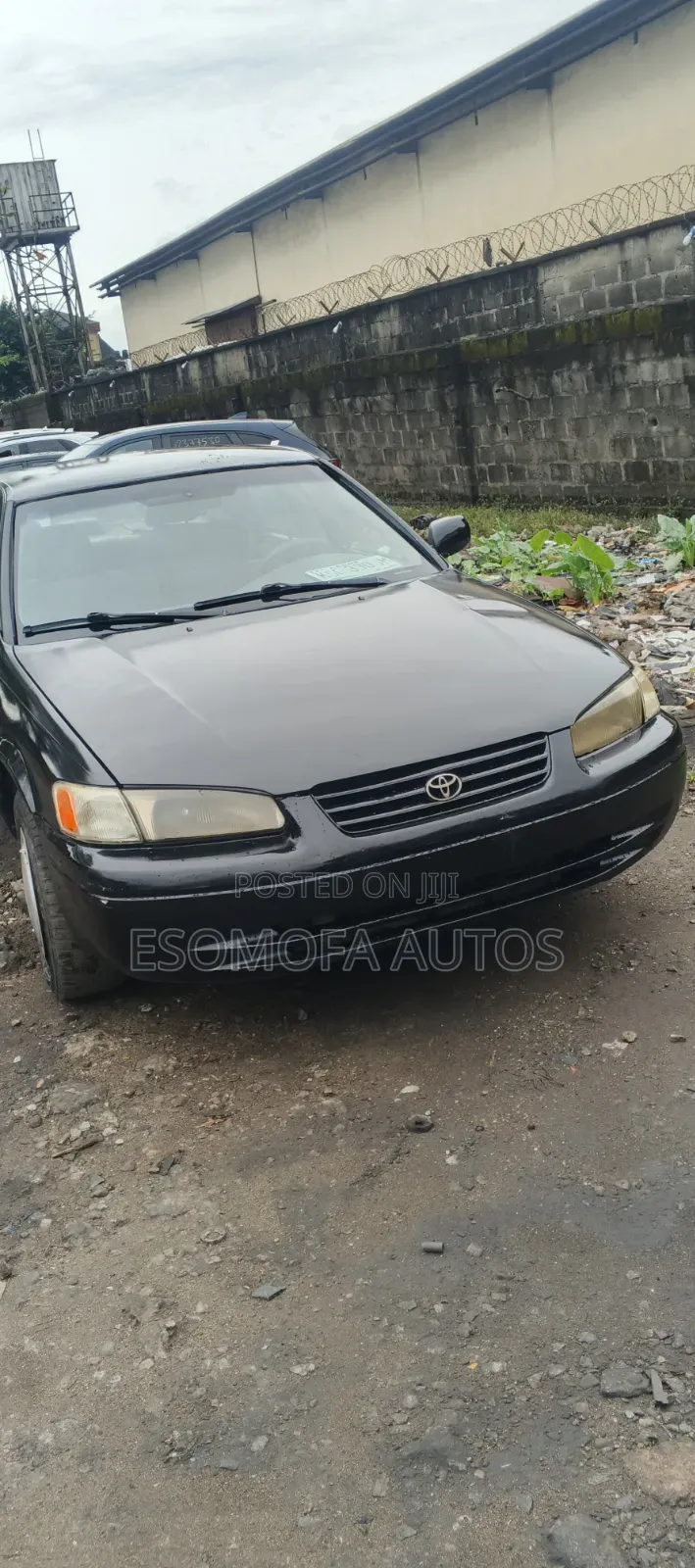Toyota Camry Automatic 1999 Black